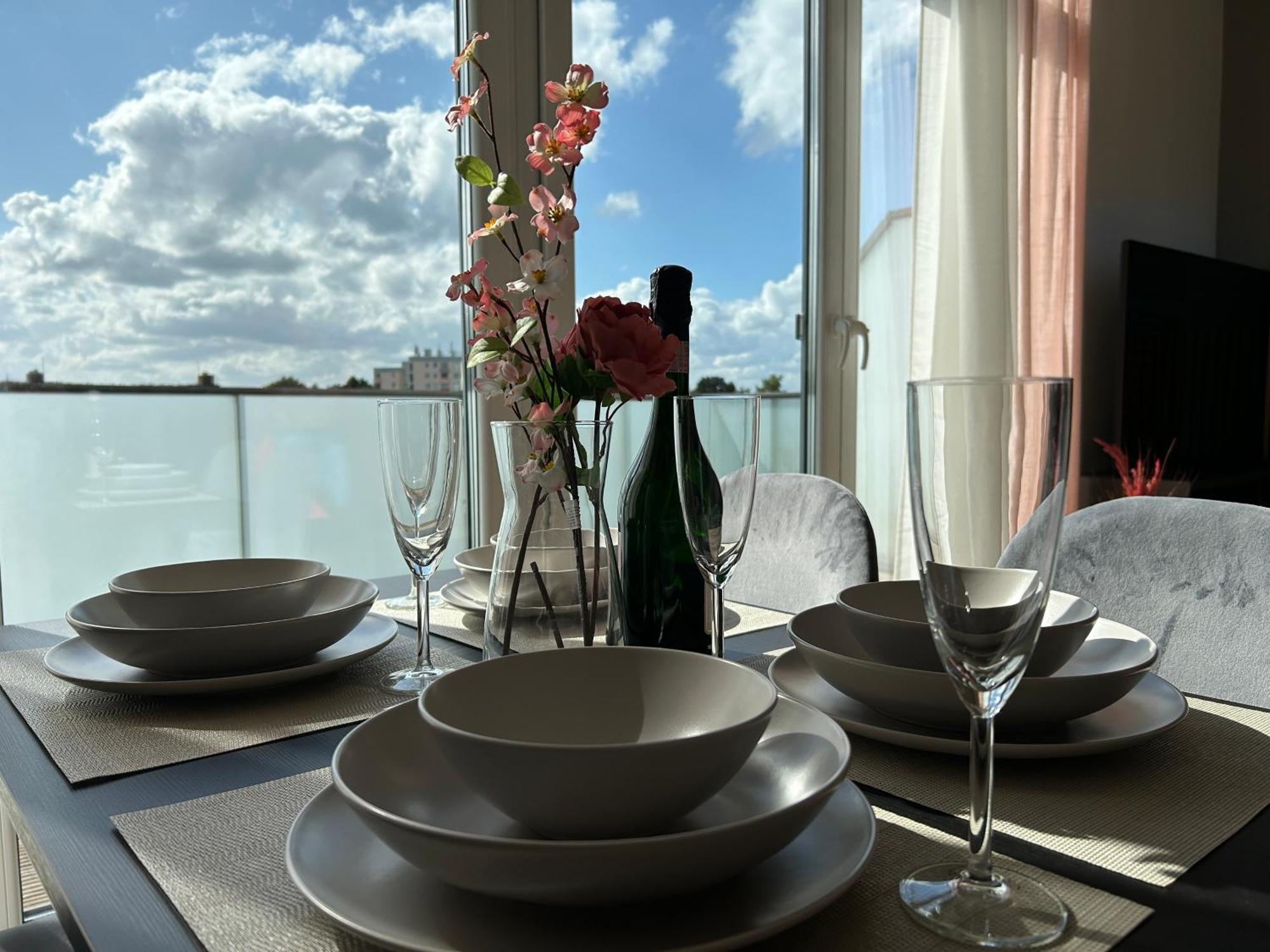 Micasa Ol - Modernes Penthouse - Stellplatz - Kueche - Wlan - Dachterrasse Apartment โอลเดนบวร์ก ภายนอก รูปภาพ